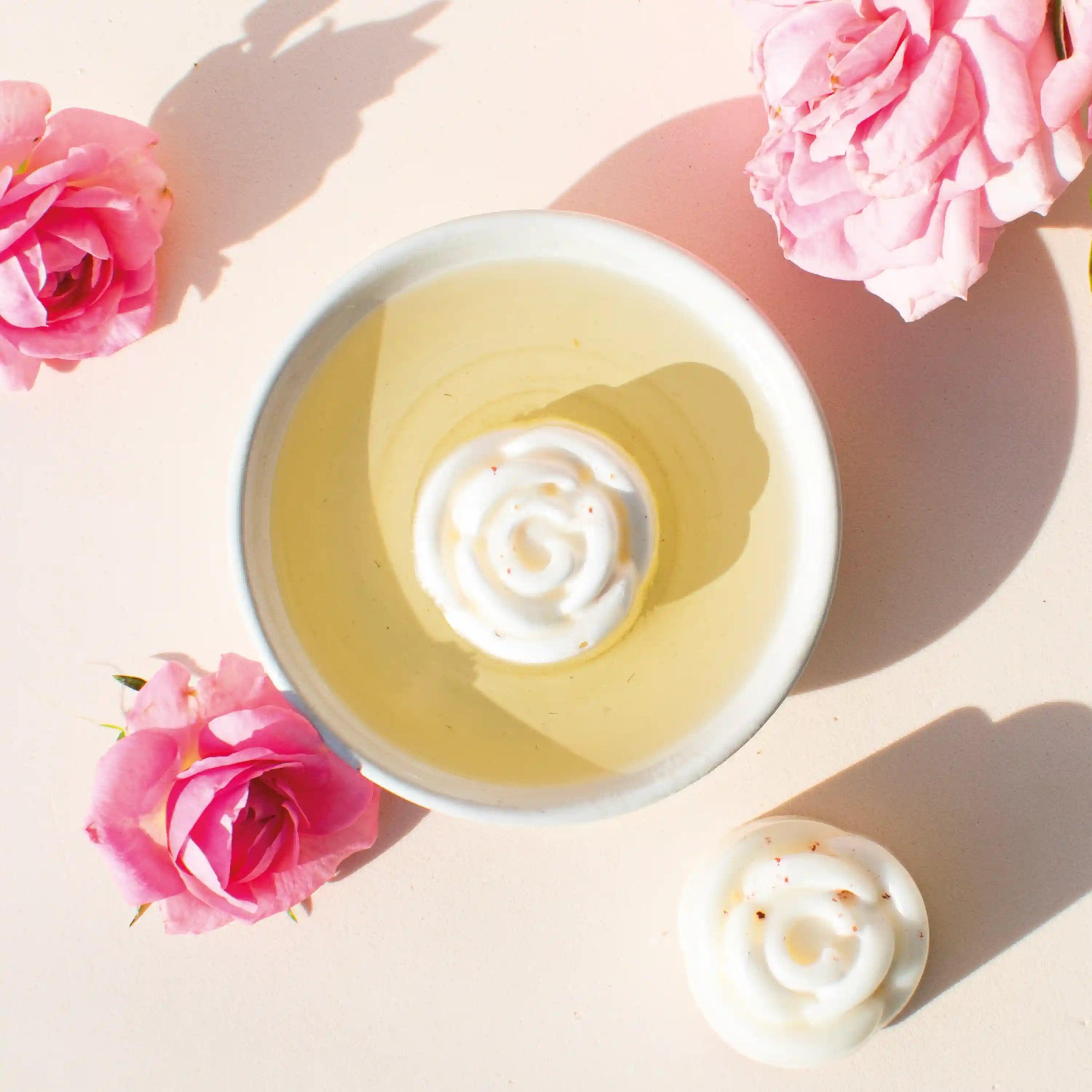 Essenza Solida Bio Profumo Rosa Armonia Delicato