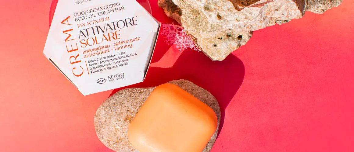 Olio crema naturale con Astaxantina e oli vegetali per abbronzatura uniforme e pelle idratata