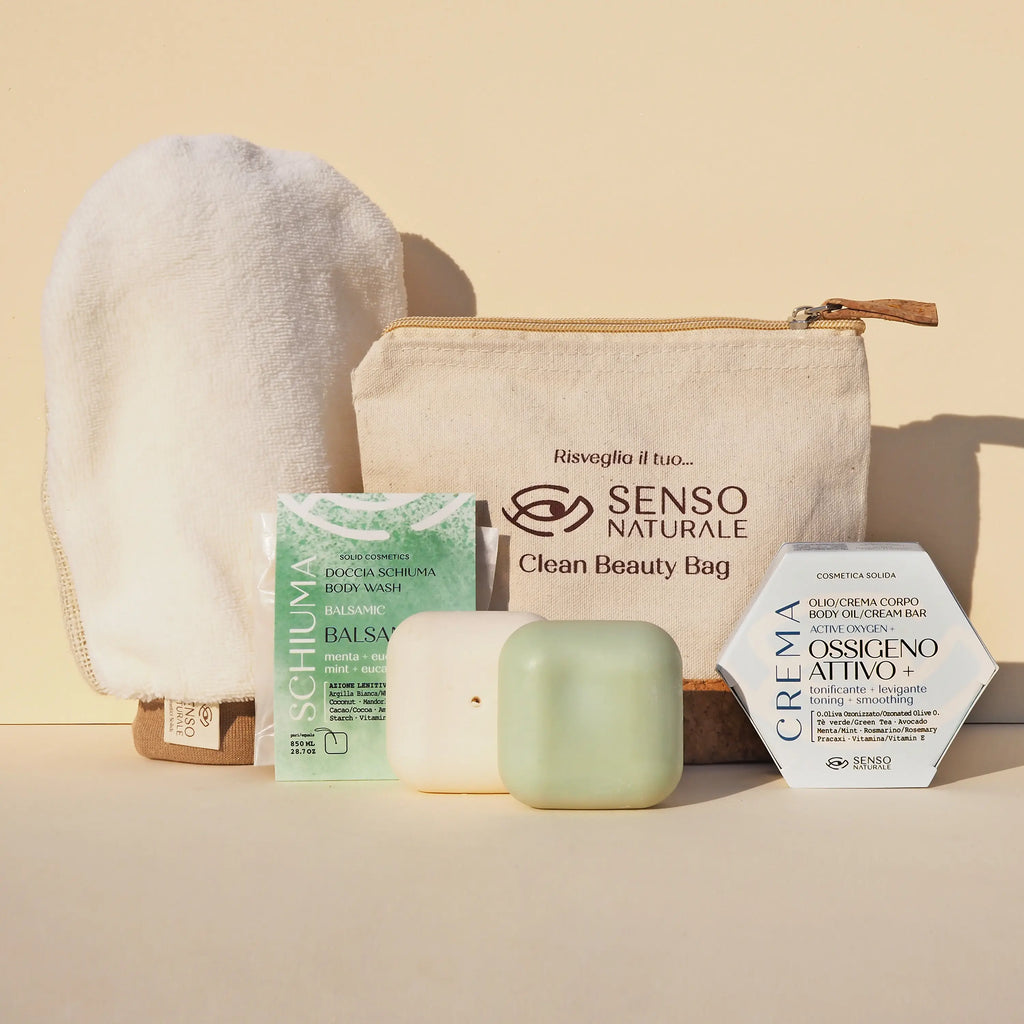 Kit spa rassodante all’ossigeno attivo con olio corpo solido, doccia schiuma naturale, guanto esfoliante e pochette ecologica.