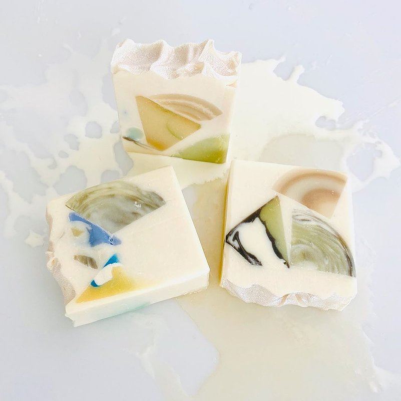 Bagno Schiuma / Balsamo Doccia Corpo LATTE E MIELE