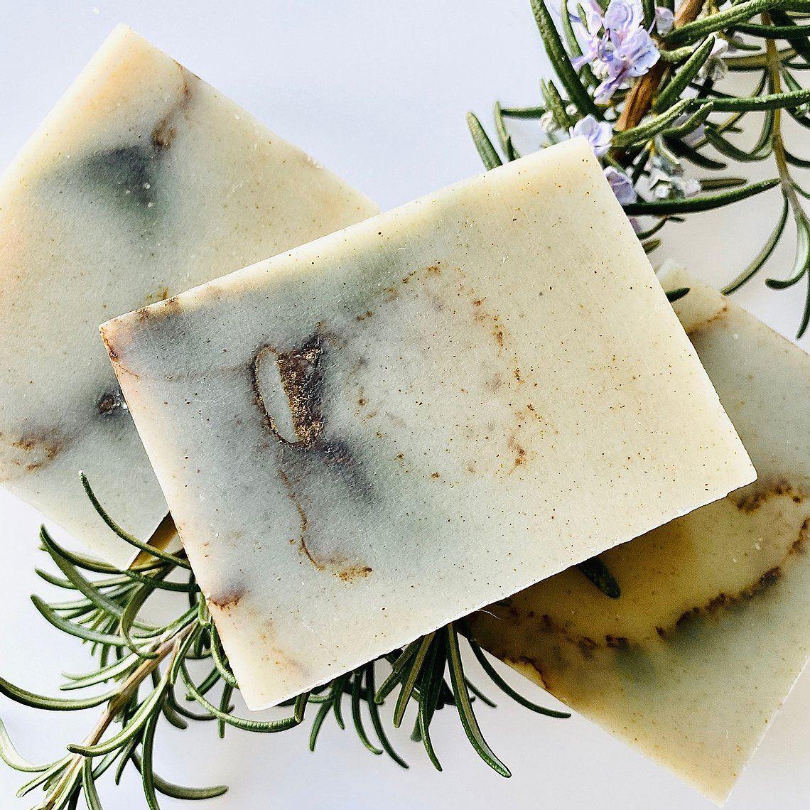REGENERATING Scrub Cleanser - para pieles normales a mixtas
